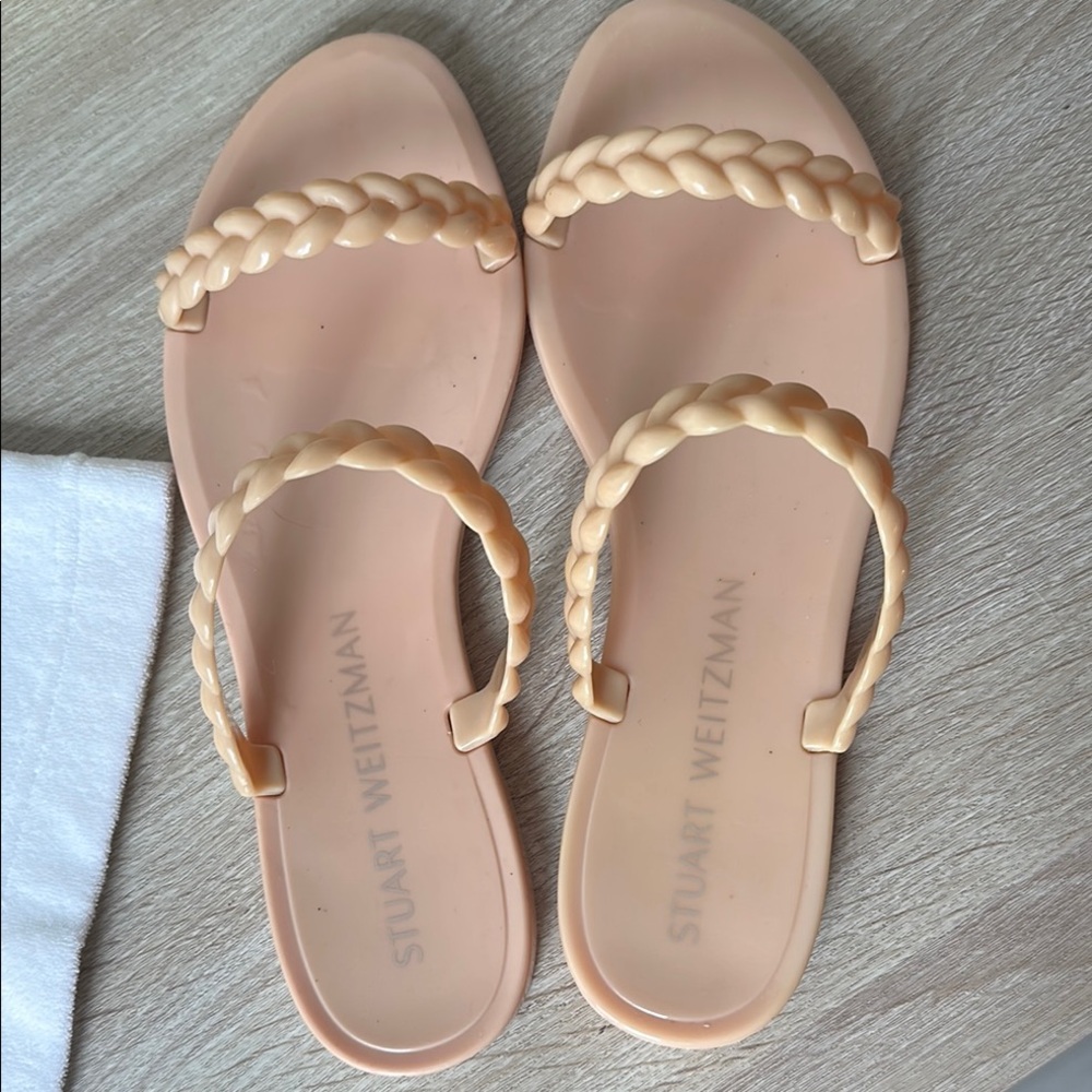 Stuart Weitzman Women's nude Sandals